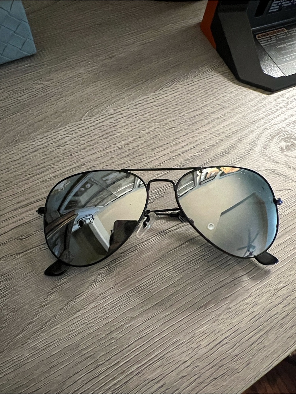 RayBanClassic Aviator Sunglasses - Black Frame with Silver Mirrored Lenses
